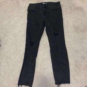 Black ripped skinny jeans